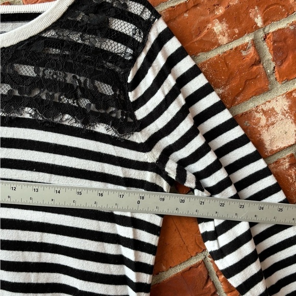 Torrid 1 Womens Black Stripe Lace Shoulder Sweater - Picture 7 of 9